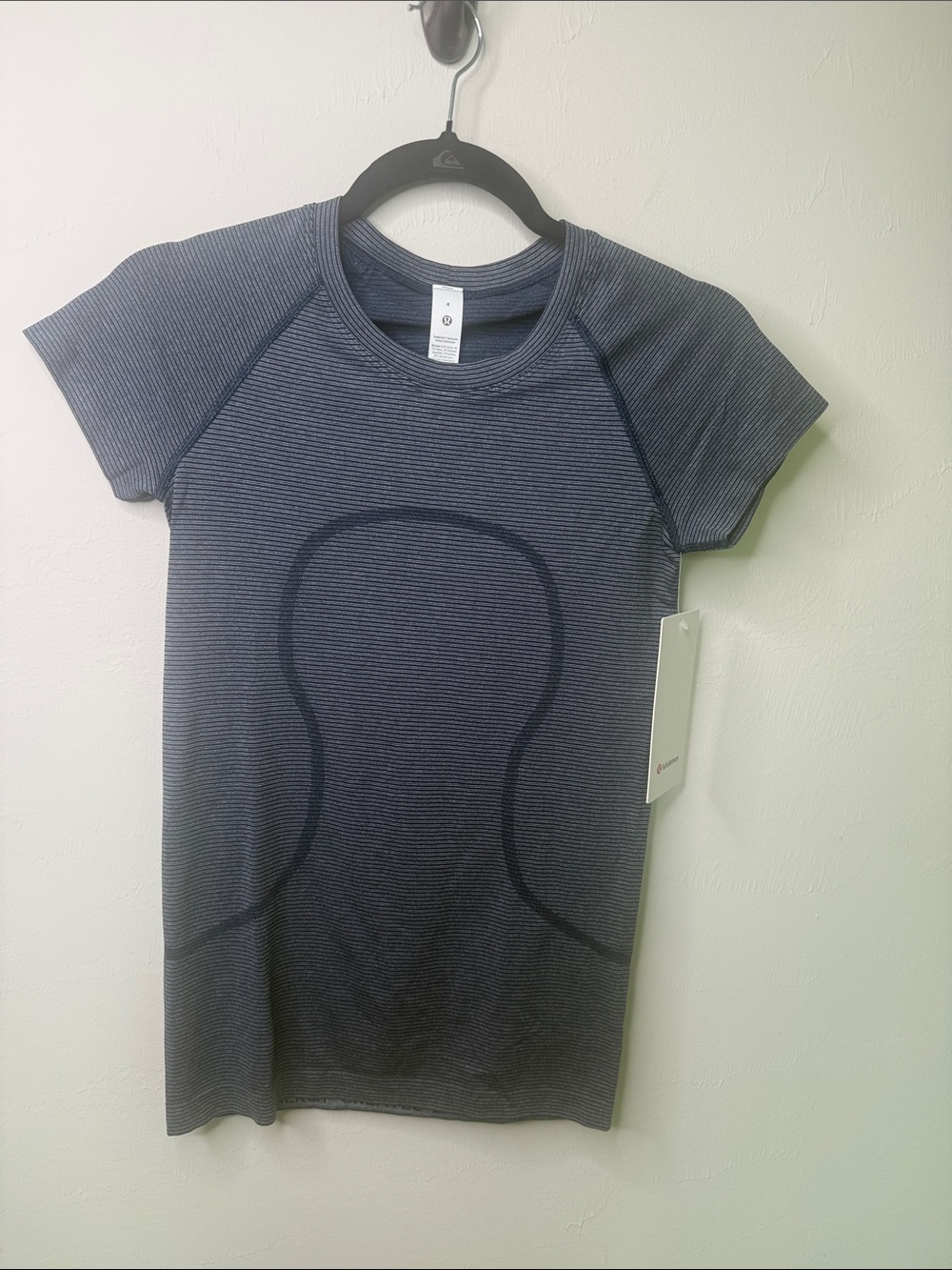 Lululemon Swiftly Tech Short Sleeve 2.0